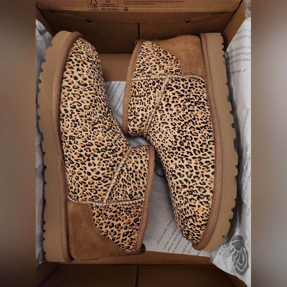 BNIB Ugg women's boots